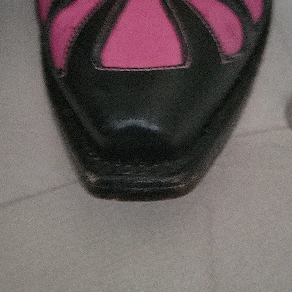Lane boots, pink and black size 8.5. - Picture 4 of 9
